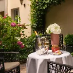 Le Patio Bastille Hotel 3*