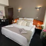Le Patio Bastille Hotel Parigi