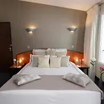 Hotel Le Patio Bastille 3*