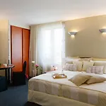 Le Patio Bastille Hotel 3*