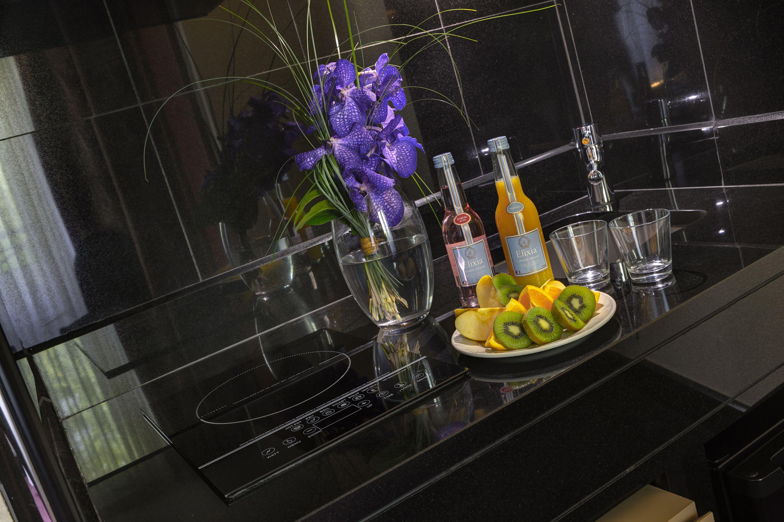 Le Patio Bastille Hotel