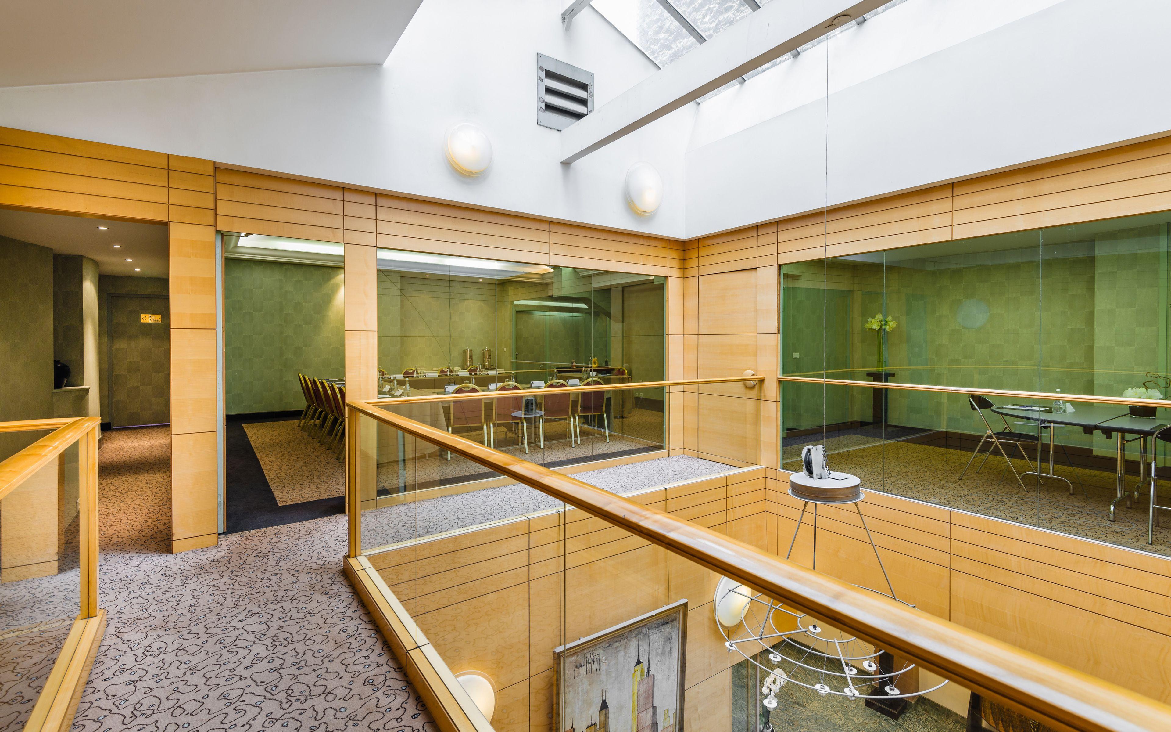 Le Patio Bastille Hotel